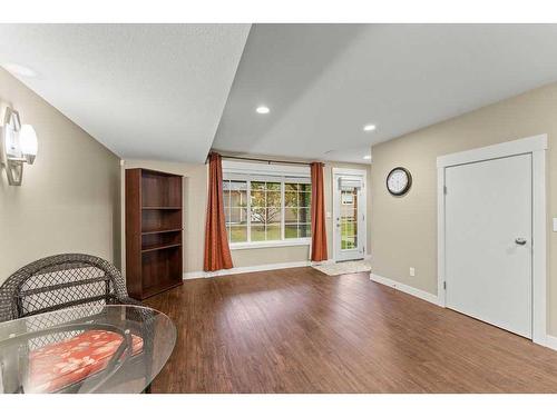 428 Rainbow Falls Drive, Chestermere, AB - Indoor