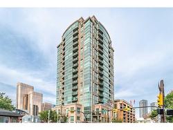 1205-788 12 Avenue SW Calgary, AB T2R 0H1