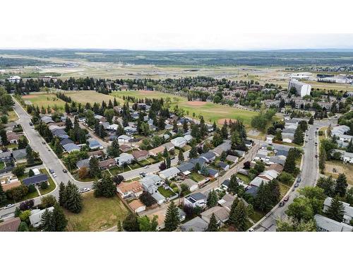 4820 41 Avenue Sw, Calgary, AB - Outdoor With View