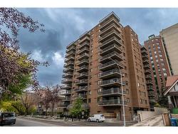 1303-225 25 Avenue SW Calgary, AB T2S 2V2