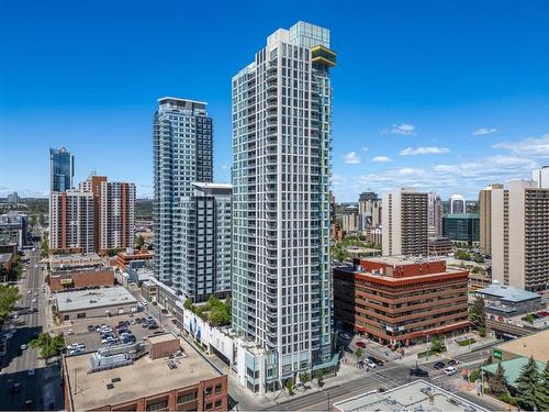 2504-901 10 Avenue Sw, Calgary, AB - Outdoor With Facade