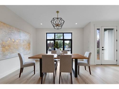 4608 82 Street Nw, Calgary, AB - Indoor Photo Showing Dining Room