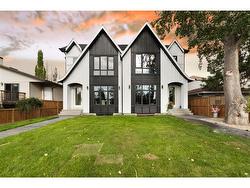 4608 82 Street NW Calgary, AB T3B 2P7