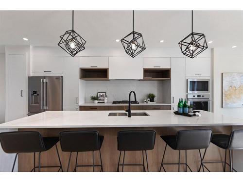 4608 82 Street Nw, Calgary, AB - Indoor Photo Showing Kitchen With Stainless Steel Kitchen With Double Sink With Upgraded Kitchen