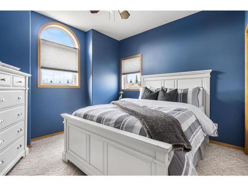 6215 Douglas Place, Olds, AB - Indoor Photo Showing Bedroom