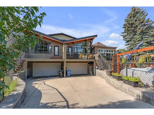 914 8 Avenue Se, Calgary, AB - Outdoor With Deck Patio Veranda