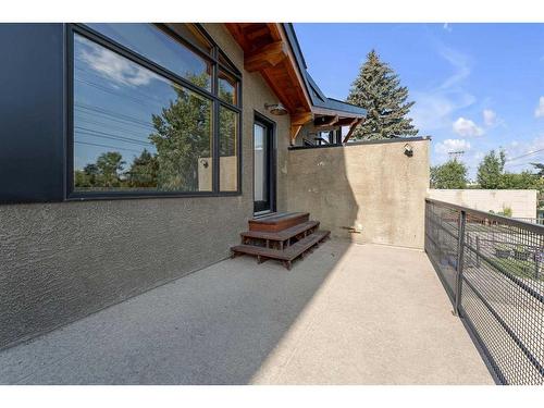 914 8 Avenue Se, Calgary, AB - Outdoor