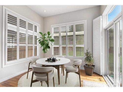 91 Cranbrook Crescent Se, Calgary, AB - Indoor Photo Showing Dining Room