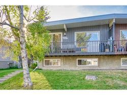 5029 North Haven Drive NW Calgary, AB T2K 2K5