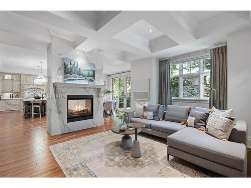 1131 Dorchester Avenue Sw, Calgary, AB - Indoor Photo Showing Living Room With Fireplace