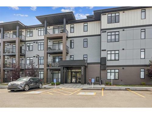 4111-200 Seton Circle Se, Calgary, AB - Outdoor With Facade