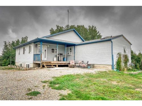 244062 Range Road 251, Rural Wheatland County, AB - Outdoor With Deck Patio Veranda