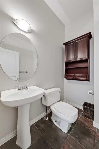 133 Tusslewood Heights Nw, Calgary, AB - Indoor Photo Showing Bathroom