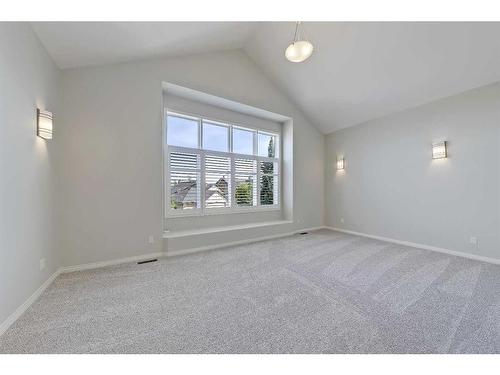 133 Tusslewood Heights Nw, Calgary, AB - Indoor Photo Showing Other Room