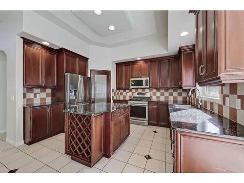 133 Tusslewood Heights Nw, Calgary, AB - Indoor Photo Showing Kitchen With Stainless Steel Kitchen With Upgraded Kitchen