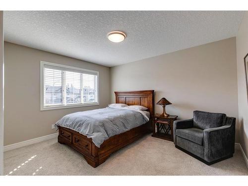 194 Valley Pointe Way Nw, Calgary, AB - Indoor Photo Showing Bedroom