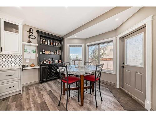 286 Taravista Drive Ne, Calgary, AB - Indoor Photo Showing Dining Room