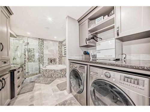 286 Taravista Drive Ne, Calgary, AB - Indoor Photo Showing Laundry Room