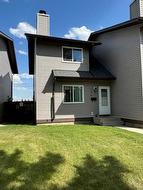 175 Templehill Drive NE Calgary, AB T1Y 5K6