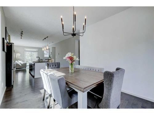 221 Ascot Circle Sw, Calgary, AB - Indoor Photo Showing Dining Room