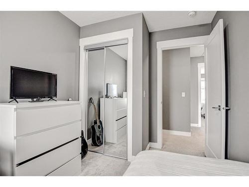 60-111 Rainbow Falls Gate, Chestermere, AB - Indoor