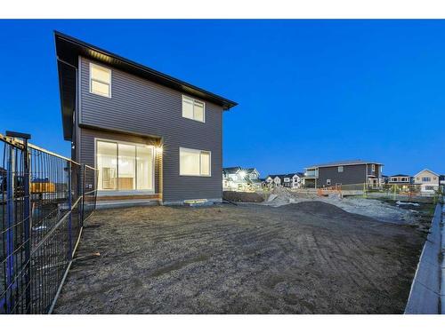 907 Langholm Drive Se, Airdrie, AB - Outdoor