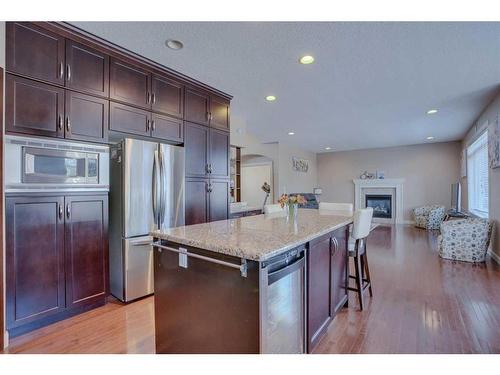 307 Parkmere Green, Chestermere, AB - Indoor Photo Showing Kitchen With Upgraded Kitchen