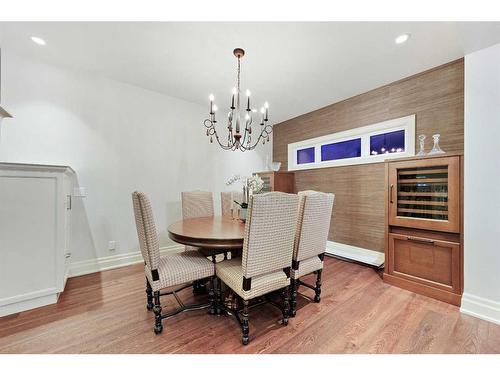 49 Mayfair Road Sw, Calgary, AB - Indoor Photo Showing Dining Room