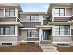 543 Union Avenue SE Calgary, AB T3M 3W5