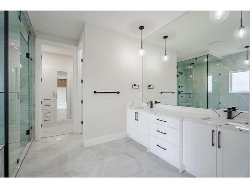 321 Watercrest Place, Chestermere, AB - Indoor Photo Showing Bathroom