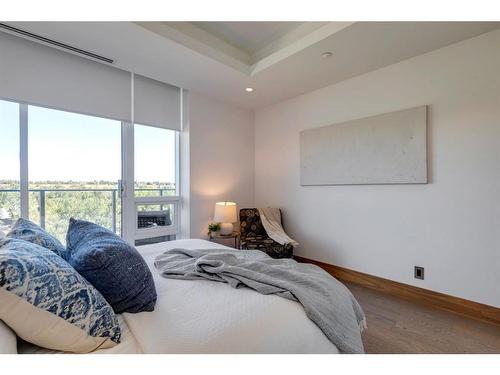 906-738 1 Avenue Sw, Calgary, AB - Indoor Photo Showing Bedroom