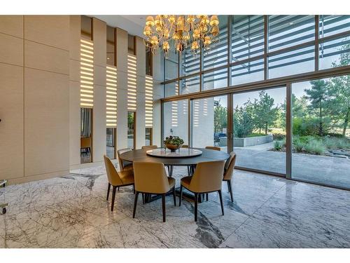 906-738 1 Avenue Sw, Calgary, AB - Indoor Photo Showing Dining Room