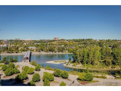 906-738 1 Avenue Sw, Calgary, AB - Outdoor With Body Of Water With View