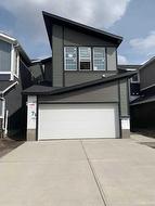 124 Crimson Ridge Place NW Calgary, AB T3L 0K4