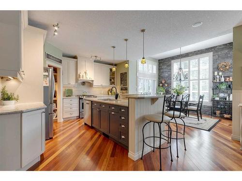 2661 Evercreek Bluffs Way Sw, Calgary, AB - Indoor Photo Showing Kitchen With Upgraded Kitchen