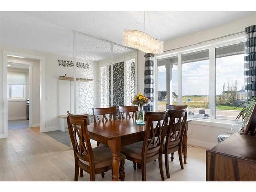 8 Kautz Close, Lyalta, AB - Indoor Photo Showing Dining Room