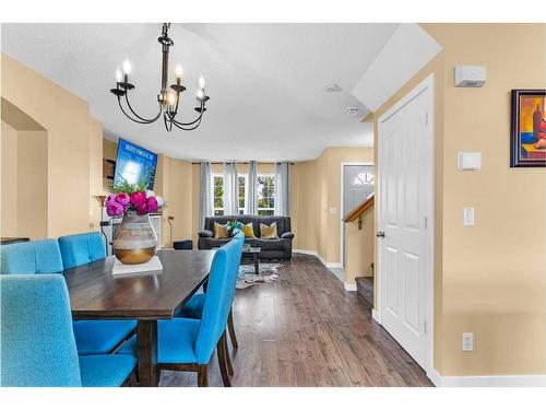 246 Cramond Circle Se, Calgary, AB - Indoor Photo Showing Dining Room