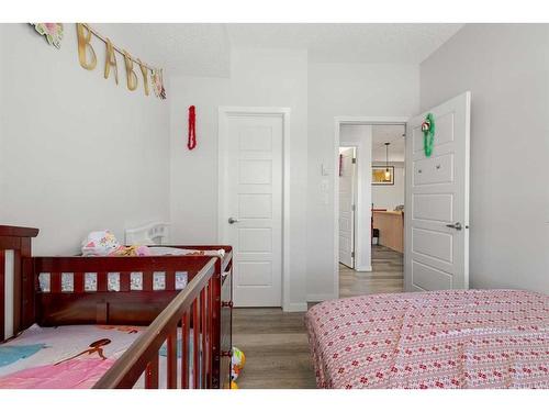 206-40 Carrington Plaza Nw, Calgary, AB - Indoor Photo Showing Bedroom