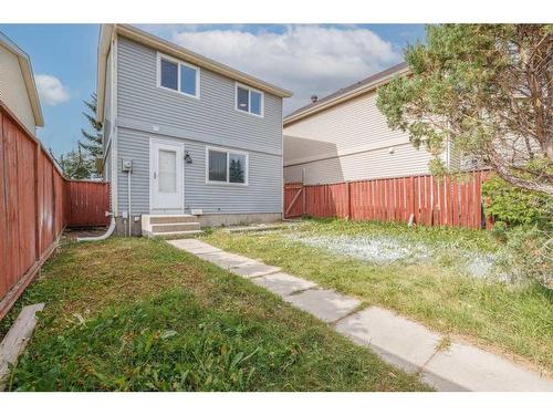 12 Erin Croft Green Se, Calgary, AB - Outdoor