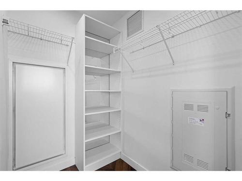 215-8445 Broadcast Avenue Sw, Calgary, AB - Indoor With Storage