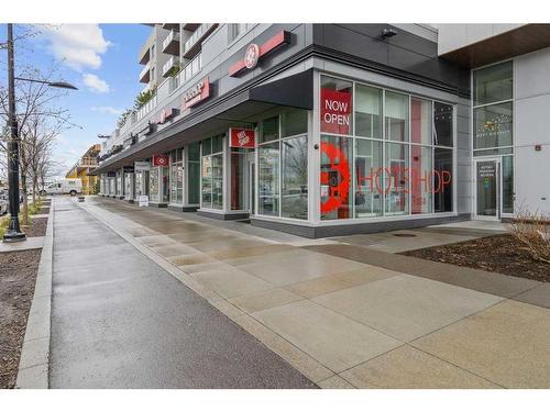 215-8445 Broadcast Avenue Sw, Calgary, AB - Outdoor