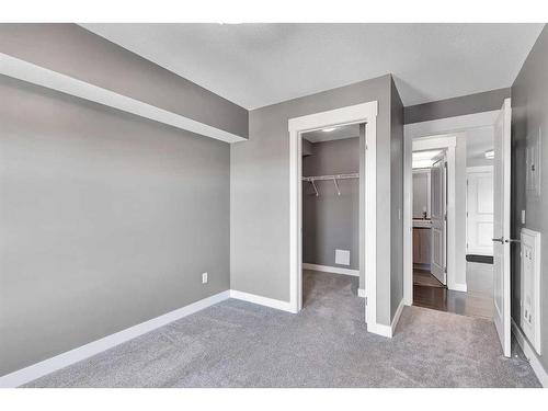 1403-11 Mahogany Row Se, Calgary, AB - Indoor Photo Showing Bathroom