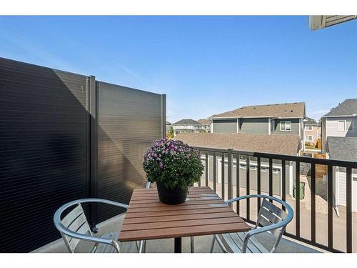 64 Yorkville Avenue Sw, Calgary, AB - Outdoor With Deck Patio Veranda With Exterior