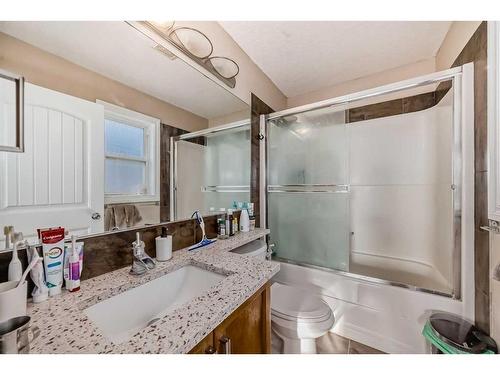 128 Taralake Terrace Ne, Calgary, AB - Indoor Photo Showing Bathroom