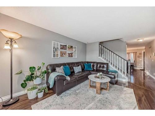 68 Templeby Way Ne, Calgary, AB - Indoor Photo Showing Living Room