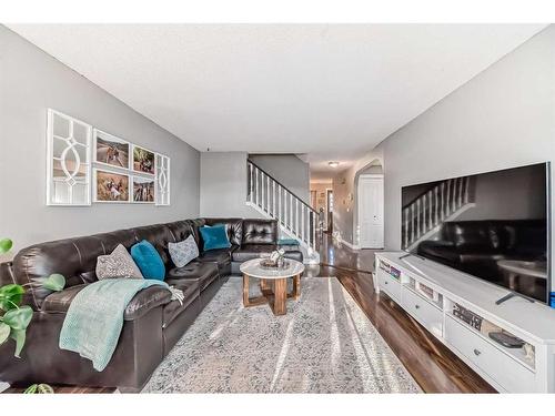 68 Templeby Way Ne, Calgary, AB - Indoor Photo Showing Living Room