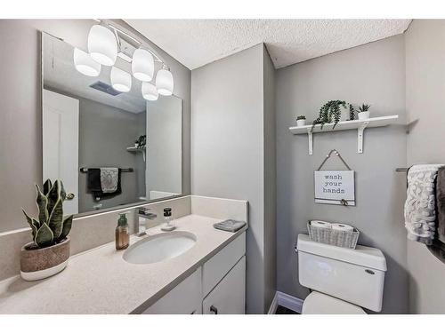 68 Templeby Way Ne, Calgary, AB - Indoor Photo Showing Bathroom