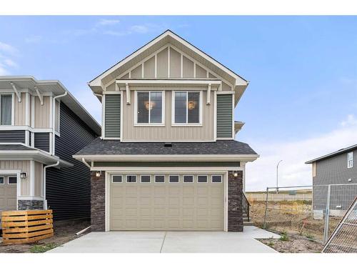 921 Bayview Heights Sw, Airdrie, AB - Outdoor