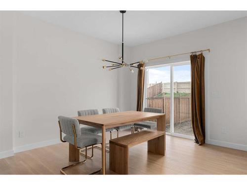 921 Bayview Heights Sw, Airdrie, AB - Indoor Photo Showing Dining Room