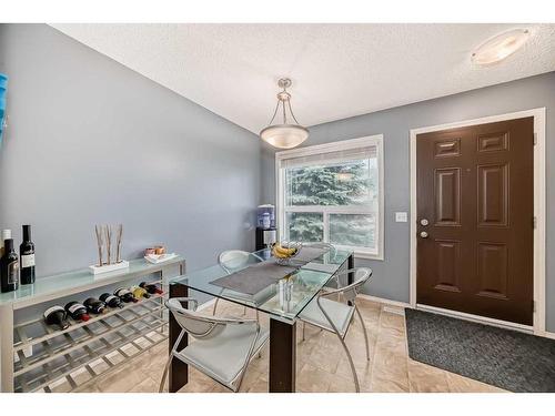 491 Saddlecrest Boulevard Ne, Calgary, AB - Indoor Photo Showing Dining Room